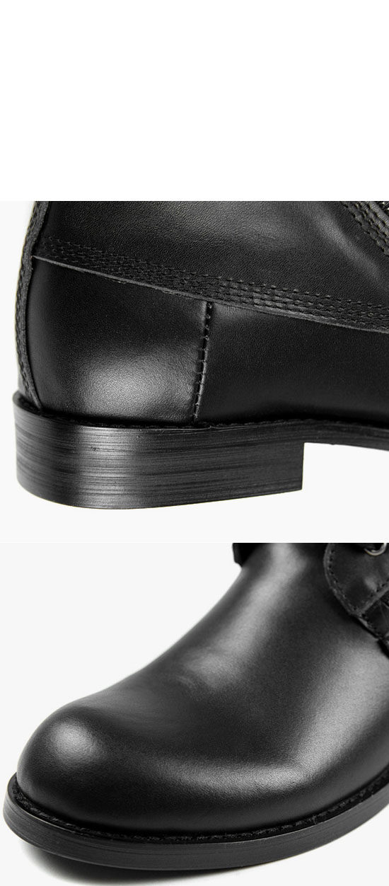 Mens Runway Zippered Highneck Boots by GUYLOOKs